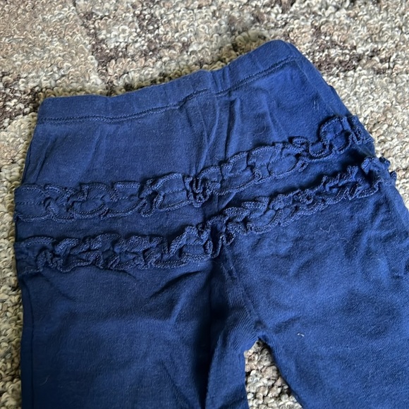 Set of 2: Girl’s 6M Ruffle Leggings - Picture 7 of 7